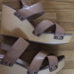 Union Bay platform wedge vegan sandal size 11